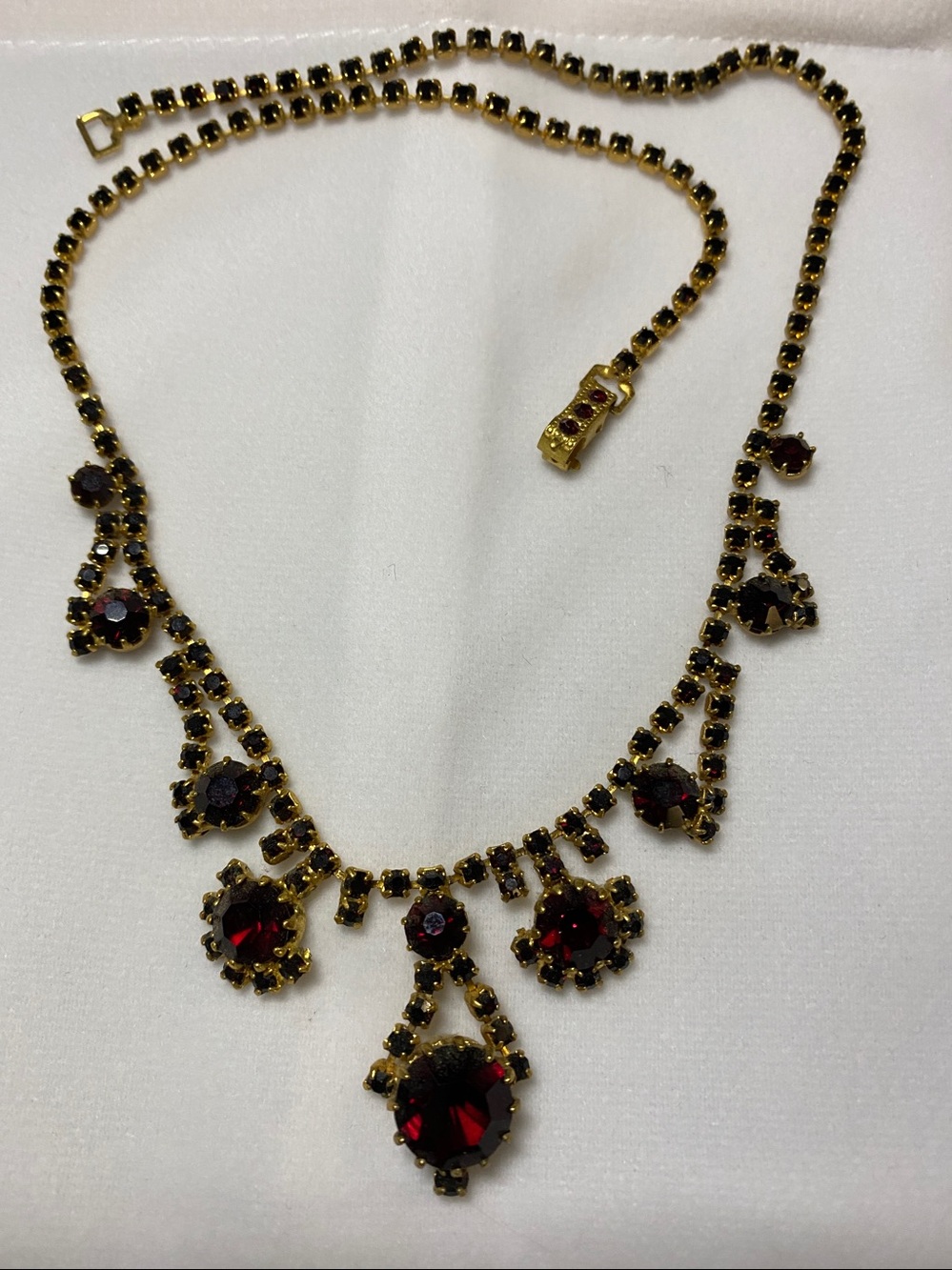 Victorian Deep Red Stones Gold tone Bridal Prom Evening Vintage Bib Art Necklace